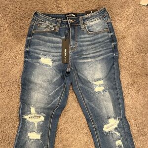 Brand new never worn fashion nova ripped jeans